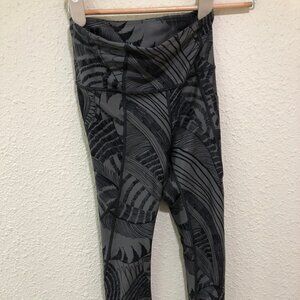 ATHLETA Leggings Women's XS Yoga Pants High Rise Patterned With Pockets